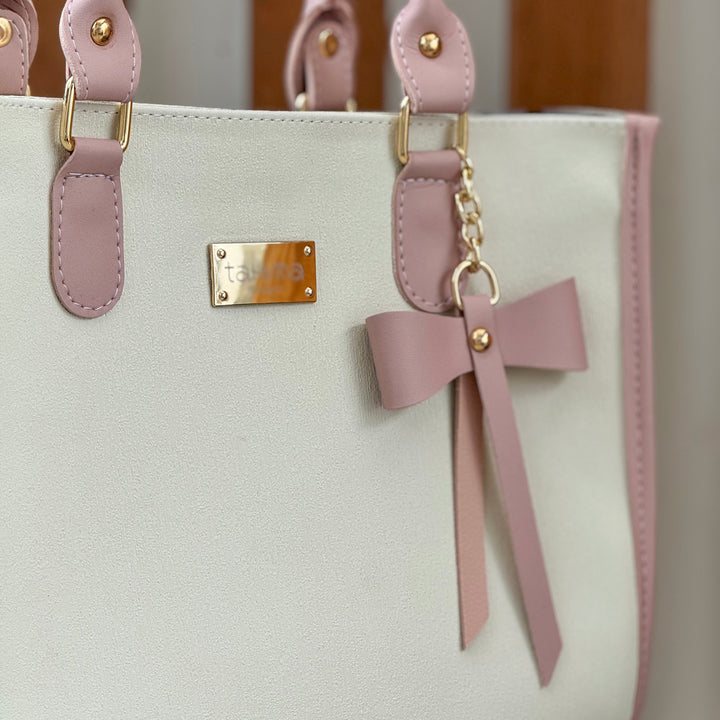 gid://shopify/MediaImage/24950423715934
